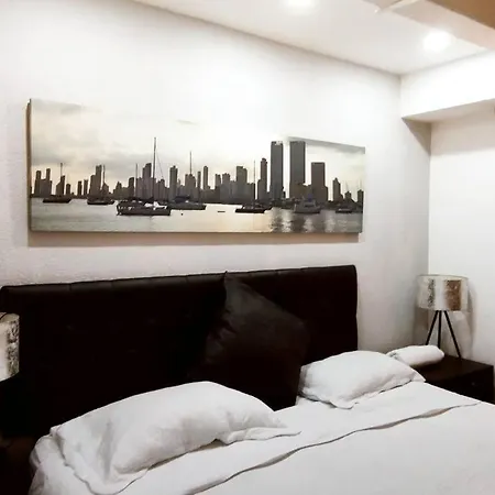 Apartment The Best Location-the Old City Gastelbondo *