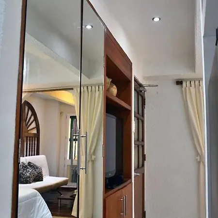 The Best Location-the Old City Gastelbondo Apartamento